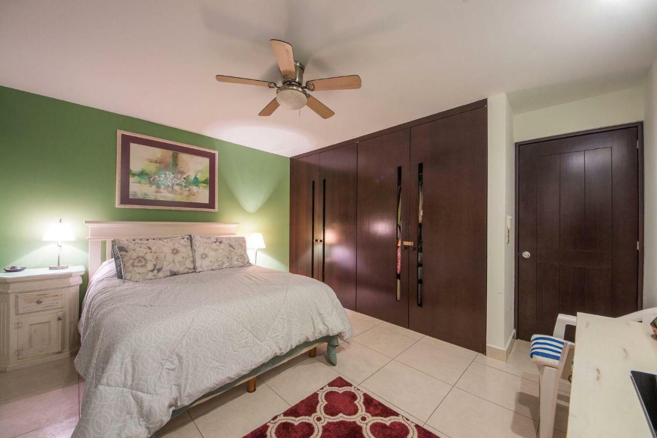 Breathtaking Villa Magna Beachfront Condo, 3 Bedrooms Sleeps 6 นวยโวบาญาร์ตา ภายนอก รูปภาพ