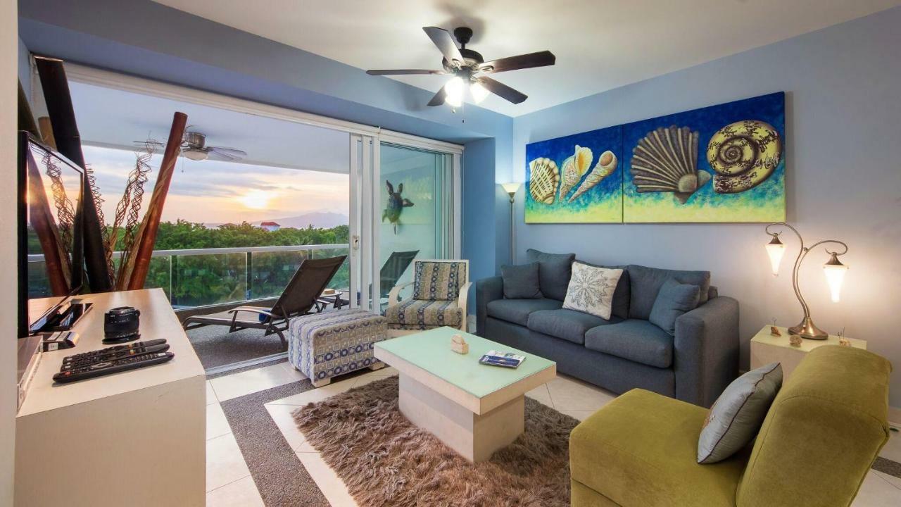 Breathtaking Villa Magna Beachfront Condo, 3 Bedrooms Sleeps 6 นวยโวบาญาร์ตา ภายนอก รูปภาพ