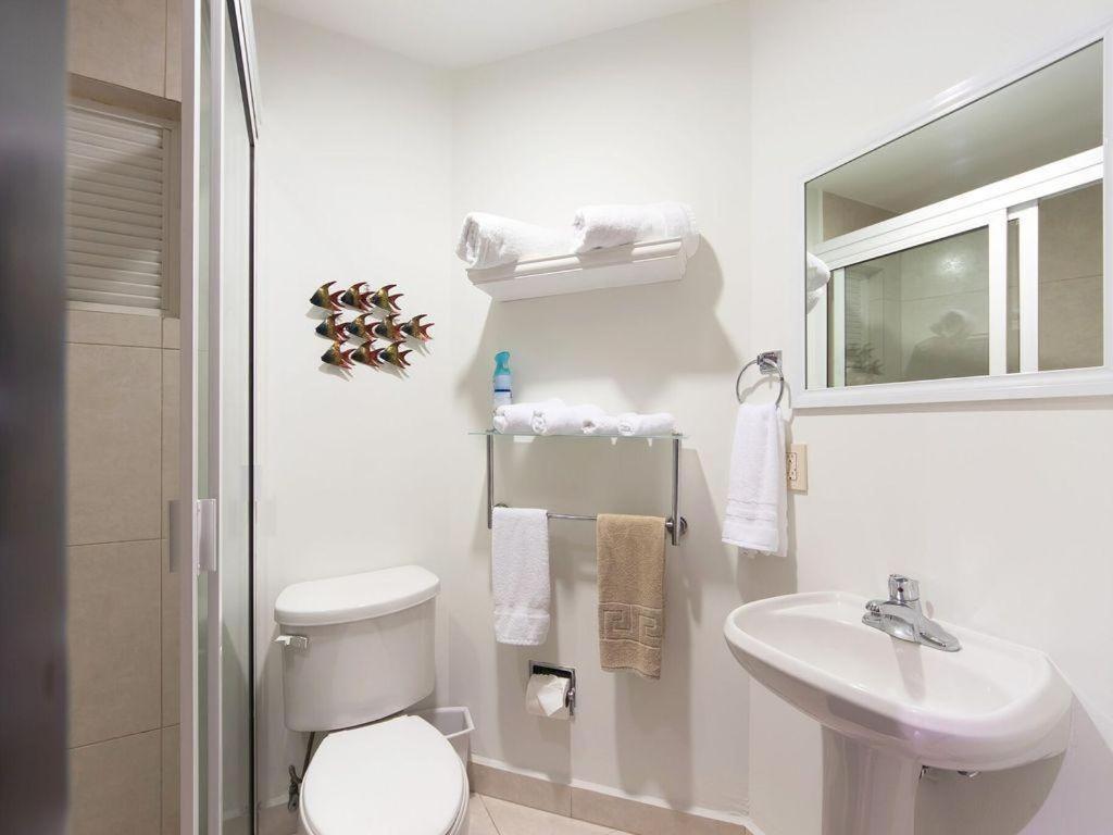 Breathtaking Villa Magna Beachfront Condo, 3 Bedrooms Sleeps 6 นวยโวบาญาร์ตา ภายนอก รูปภาพ