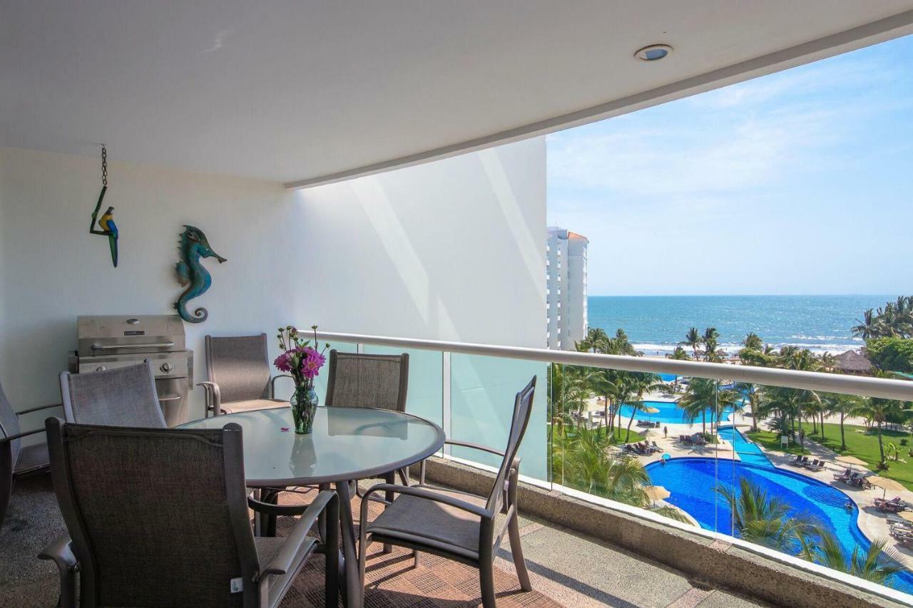Breathtaking Villa Magna Beachfront Condo, 3 Bedrooms Sleeps 6 นวยโวบาญาร์ตา ภายนอก รูปภาพ